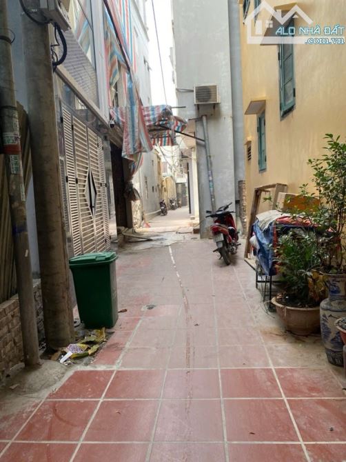 BÁN ĐẤT TẶNG NHÀ– XUÂN ĐỈNH- Ô TÔ ĐỖ CỔNG – 50M RA Ô TÔ TRÁNH, THÔNG TỨ TUNG. - 1