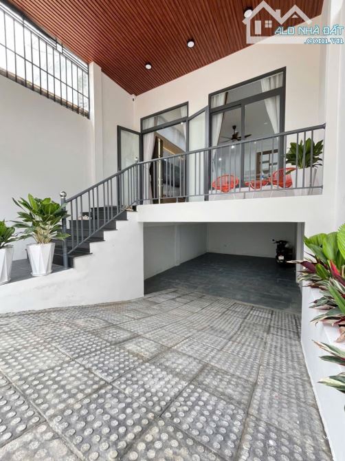 NHÀ ĐẸP HẺM Ô TÔ GẦN NGÃ 3 Y WANG MAI THỊ LỰU - Loctran - 1