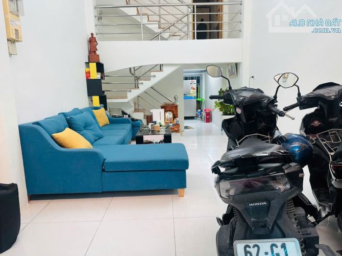Bán nhà Bùi Minh Trực P.5 Q8, dt 3,6x11 1lầu shr giá 5tỷ750. - 1