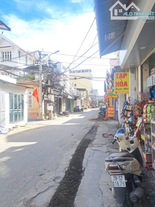 CHƯA ĐẾN 15tỷ  SỞ HUU NGAY NHÀ 3 TẦNG PHỐ KINH DOANH -ĐẠI MẠCH -ĐÔNG ANH - 1