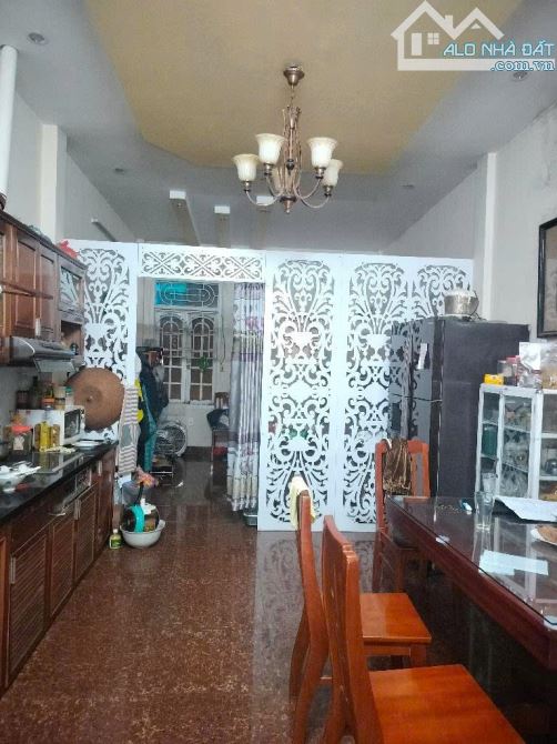 Nhà đẹp 4 tầng tại Trương Định, Hoàng Mai 84m2, MT 6m,ô tô đỗ cửa, chỉ hơn 11 tỷ - 1