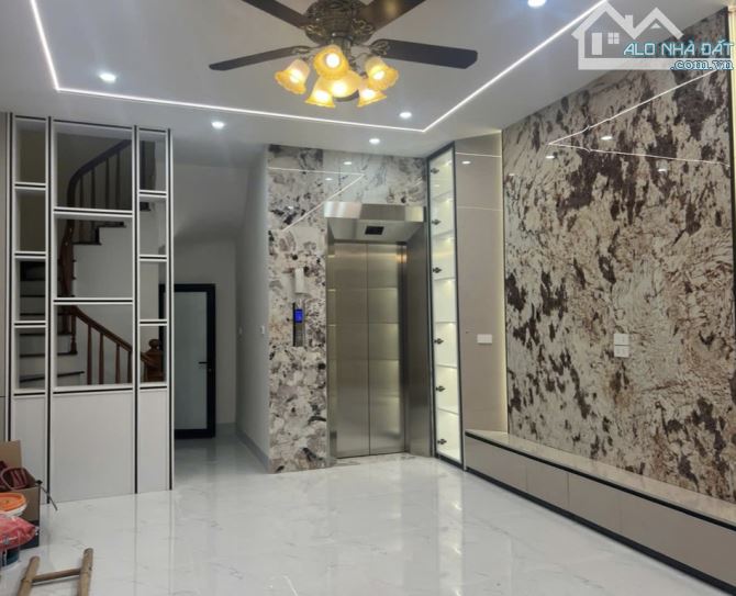 BÁN NHÀ CỔ LINH,LONG BIÊN,THANG MÁY FULL NỘI THẤT 6TẦNG GIÁ NHỈNH 8TỶ - 1