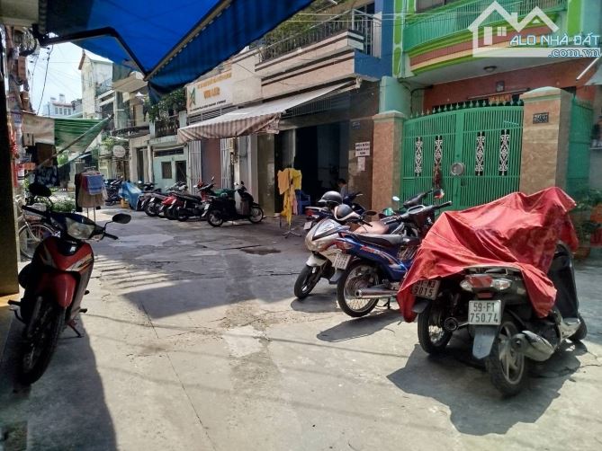 Quận10 hẻm 3m thông đường Hoà Hảo,DT 3,5x10 nhà 1trệt,1gác,3pn,2wc tiện xây mới.Giá 6tỷ2 - 1