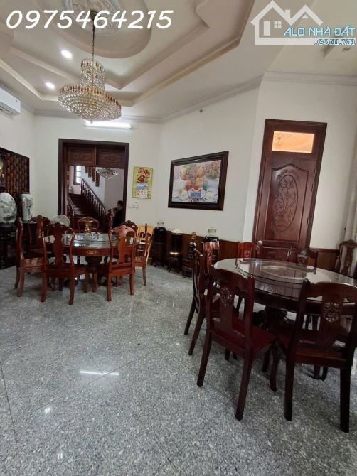 🌿 BÁN BIỆT THỰ SÂN VƯỜN MẶT TIỀN ĐƯỜNG 44 NÚT GIAO HỒ BÁ PHẤN – 1.000M² CÓ HỒ BƠI – TP. - 1