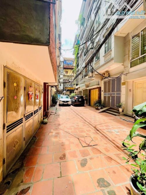 BÁN ĐẤT TẶNG NHÀ CẤP 4, DT 104M, MT 6,7M, 25 TỶ - 1
