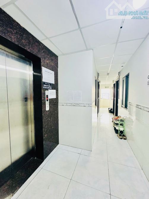 Bán nhà Quận 10, CMT8 đúc 8 tầng 180m2 NGANG 8M 54 CHDV dòng tiền 200tr/th chỉ 25 tỷ - 1