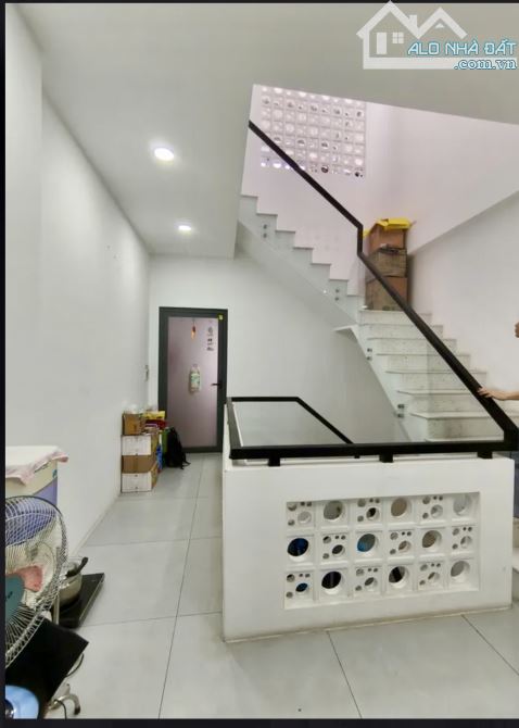 Gấp Bán Nhà Đẹp Đô Đốc Chấn - DT 77m Giá Nhỉnh 6 Tỷ - 1