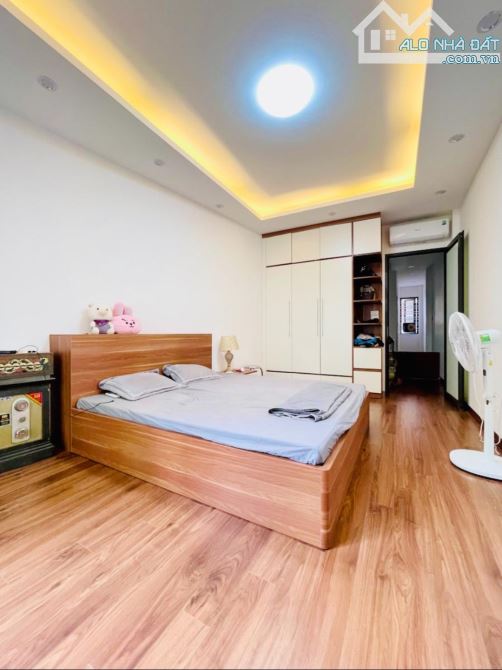 CHÍNH CHỦ CẦN BÁN GẤP NHÀ RIÊNG PHỐ BẠCH MAI  6 TẦNG GIÁ 7 TỶ - 1