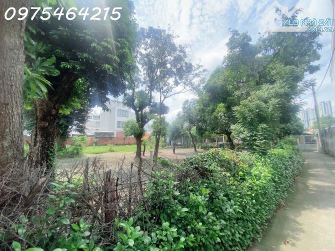 BÁN ĐẤT MẶT TIỀN NGUYỄN THỊ ĐỊNH – THẠNH MỸ LỢI, TP. THỦ ĐỨC  1.317M² FULL THỔ CƯ – NGANG - 1