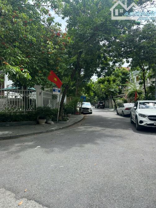 SIÊU BIỆT THỰ LÔ GÓC - LÃNG QUÊN TRÊN THỊ TRƯỜNG - AN SINH ĐỈNH - GIỚI TINH HOA - 1