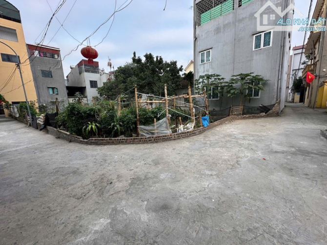 Lô Góc Ô Tô_DT 55M²_MT 5M_Đản Dị_Uy Nỗ_Đông Anh_Cực Đẹp_Không Lỗi Phong Thủy - 1
