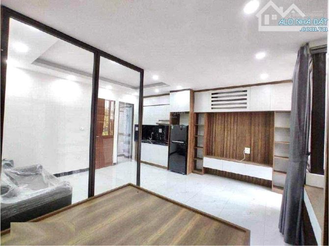 Bán nhà Cầu Diễn, 3 bước Ô tô tránh, 35m2 6T 4 PN. Giá chỉ 7,4 tỷ - 1