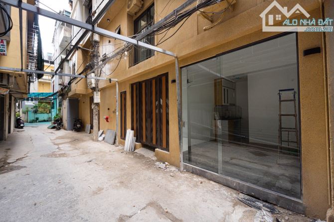 CẦU GIẤY TOÀ CCMN MỚI 7 TẦNG- 70M2 - MT 15M- NGÕ OTO TRÁNH- DÒNG TIỀN 90TR/TH- GIÁ 23,9 TỶ - 1