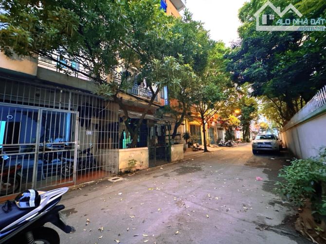 [HIẾM] Bán nhà Mai Dịch 50m2*4T, phân lô ô tô tránh vỉa hè, sổ vuông đẹp, gần phố 15 tỷ - 1