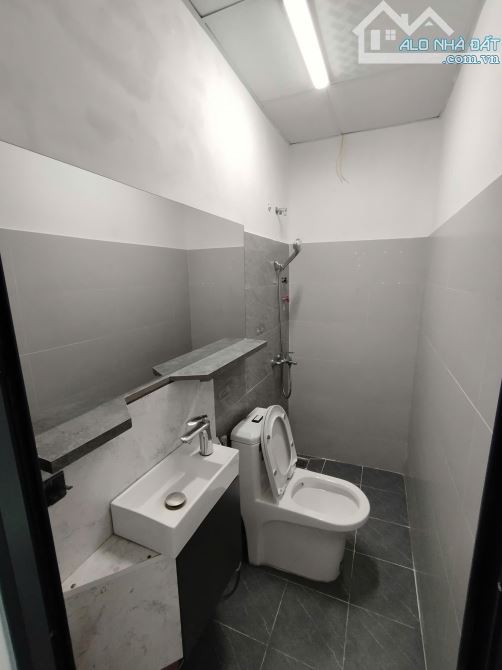 Bán nhà phường 8 đà lạt đường ô tô giá 2 tỷ 950 triệu xây 2 tầng kiên cố - 1