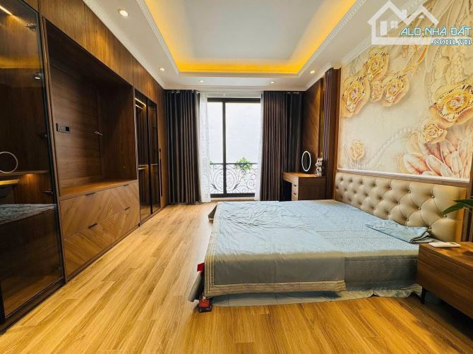 TRUNG TÂM ĐỐNG ĐA - NHÀ DÂN XÂY BẰNG CẢ TÂM HUYẾT 37M x 4 TẦNG GIÁ CHỈ 9,5 TỶ. - 1