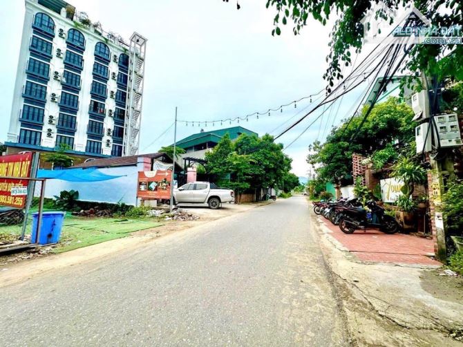 Bán toà nhà dòng tiền 9 tầng xây trên thửa đất 618m2 , khách thuê full phòng - 1