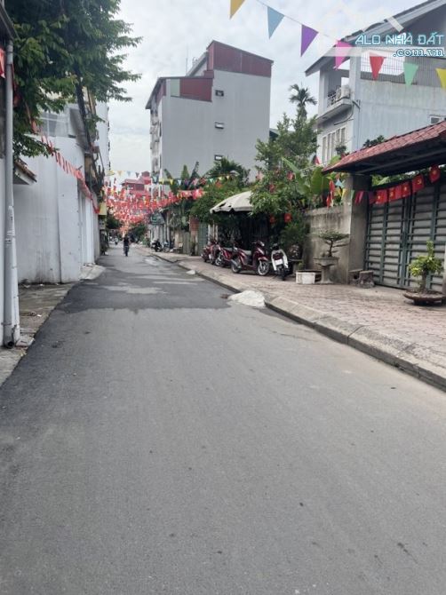 CHDV Phương Canh,100m2, 28p KK, full nội thất, dòng tiền 120tr/T, GPXD, PCCC đầy đủ. 24tỷ - 1