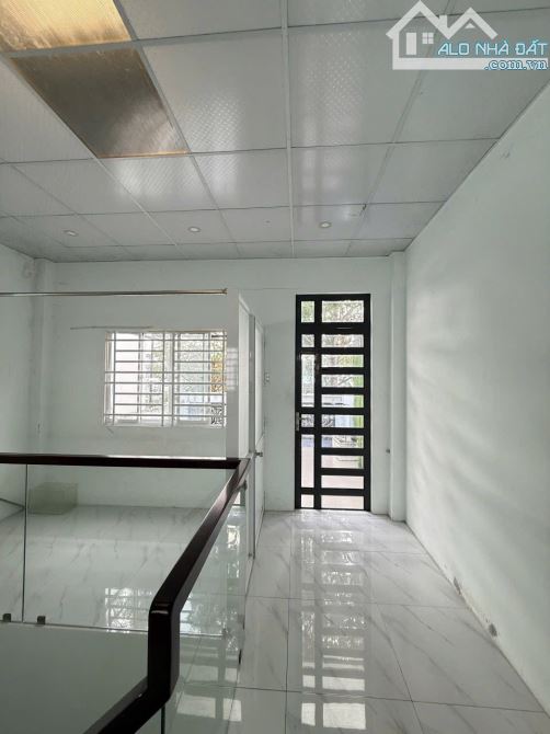 Cho Thuê Nhà Trệt Lầu Sân thượng đường số 3 KDC Hồng Phát - Cách Nguyễn Văn Cừ 25m - 13