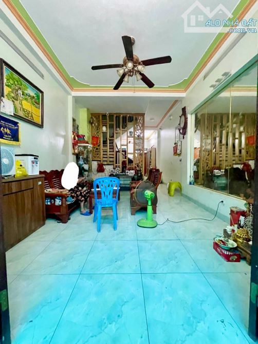 BÁN NHÀ ĐÀO XUYÊN GIA LÂM 80M2 × 3 TẦNG, MẶT TIỀN 4.1M, GIÁ 7.4 TỶ – Ô TÔ ĐỖ CỬA - 2