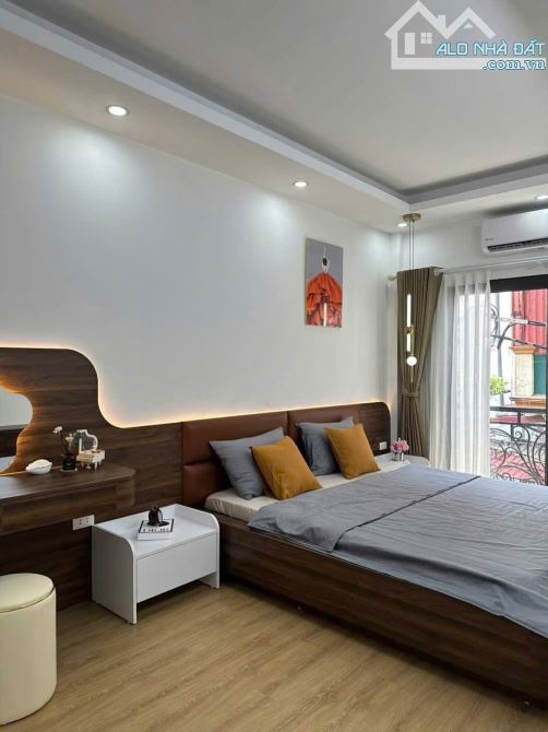 CẦN BÁN NHÀ ĐẸP NGÕ NÔNG OTO ĐỖ CỬA PHỐ ĐÔNG THIÊN HOÀNG MAI 36M5T 7,69 TỶ - 2