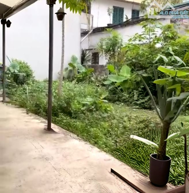 Bán đất Chính Chủ quận Tây Hồ 98m2, MT 5m, giá 16,5 tỷ. - 2