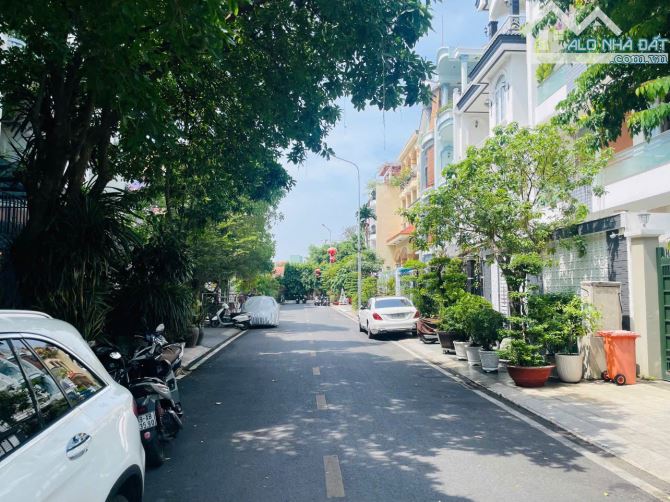 Bán Gấp Căn Nhà HxH Nguyễn Thị Minh Khai,P5 Q3:Dt 6x20_5 tầng:Giá 28 tỷ tl - 2