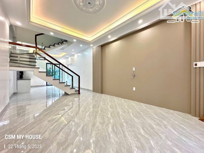 Bùi Tự Nhiên - 43m2 - 3 Tầng - 2 Tỷ 900 - 2