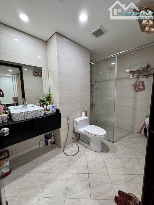 Căn hộ Duplex, Tòa Hoàng Huy Golden Land Nguyễn Trãi, 118m² × 3 Ngủ, Nhỉnh 9 tỷ. - 2