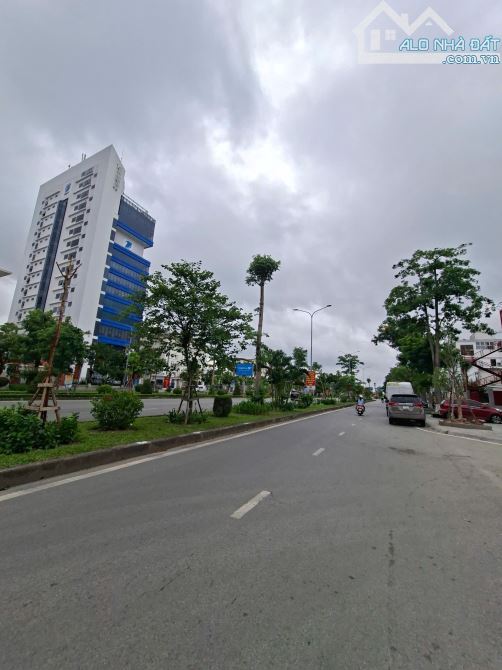 Bán 2 lô đất liền kề (360m2x2) mặt đường Lê Hồng Phong gần UBND Quận Hải An - 2