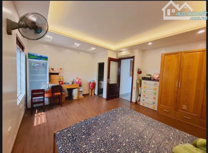 CẦN BÁN LK-LACASTA- LÔ GÓC - KINH DOANH - MẶT TIỀN RỘNG 3 MẶT THOÁNG - 2
