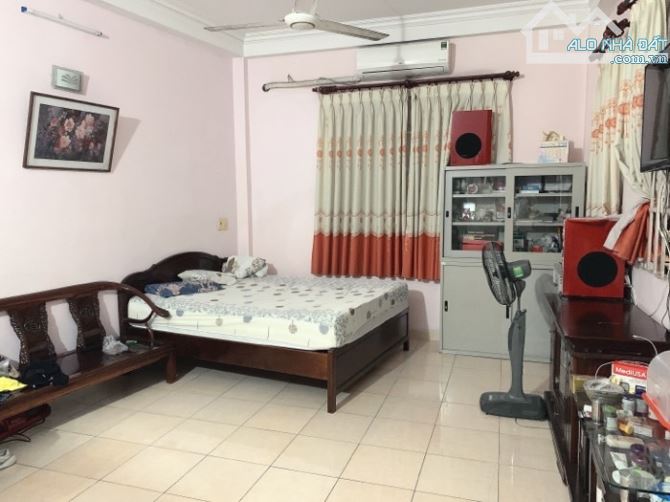 Bán nhà lô góc 2 mặt tiền đường Dương Quảng hàm phường 5 quận gò vấp - 2