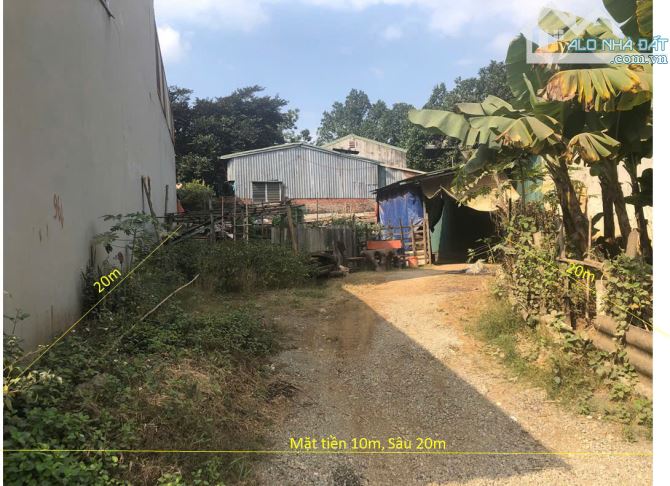 200m - có 140m đất ở - tại TP Hoà Bình. mặt tiền bám đường QL6 - giá 3,x tỷ - 2
