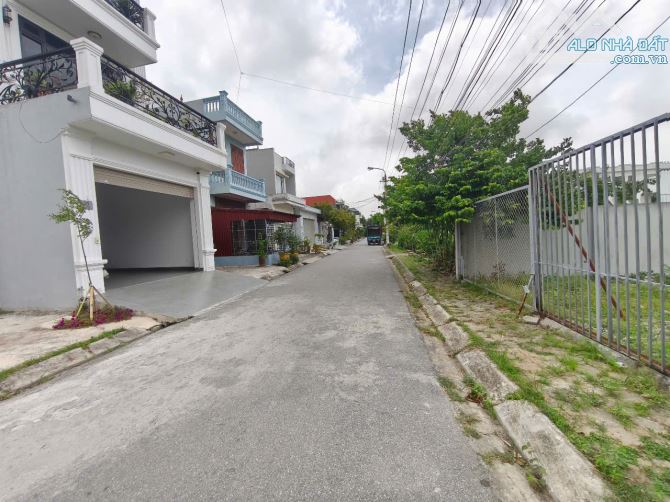 Lô đất đẹp 90m2 ngang 6m tại   Hải Thành 2,Dương Kinh,xung quanh tiện ích đầy đủ giá tốt - 2