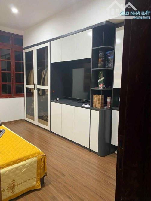 Phân lô Nguyễn Phúc Lai, 3 oto tránh, Ngõ thông. 60m2 x 5t, mt 4.3m. Chỉ 19.5 tỷ! - 2