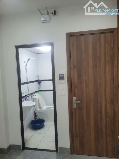 BÁN NHÀ NGỌC TRỤC NAM TỪ LIÊM 70m 16.5 TỶ 7 TẦNG MT 4m. CCMN DÒNG TIỀN 80TR/ THÁNG - 2