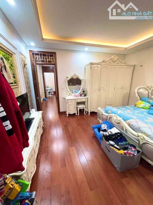 BÁN NHÀ MẶT PHỐ XUÂN ĐỈNH VỊ TRÍ ĐẸP DT 100M* 3T* MT 4.5M, 15 TỶ - KINH DOANH SẦM UẤT. - 2