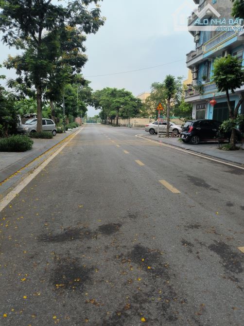 BÁN ĐẤT TÁI ĐỊNH CƯ THANH AM 90M2 - 7M MẶT TIỀN Ô TÔ TRÁNH GIÁ 17.9 TỶ - 2