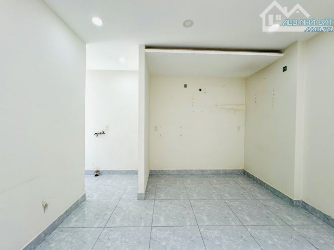 Bán nhà 440/...HXH, Thống Nhất, phường 16, Gò Vấp, 50m2, 3 tầng, 3PN, 3WC, nhỉnh 5 tỷ - 2