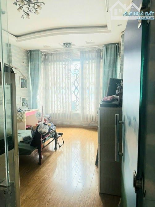Bán nhà Gò Vấp, Hẻm xe hơi Thống Nhất, P10 Gò Vấp, 60m², 1 trệt 2 lầu ST, 6.75 tỷ TL - 2
