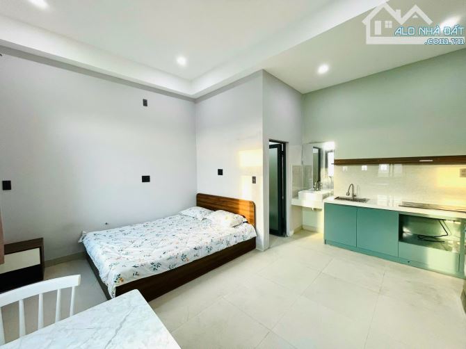 TÒA NHÀ 7 TẦNG CHDV THANG MÁY ngay Emart Gò Vấp dt sàn hơn 1200m2 chỉ 41 tỷ - 25