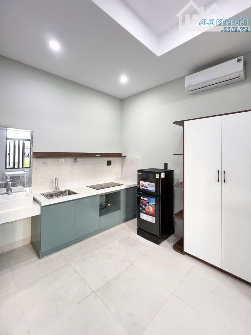 TÒA NHÀ 7 TẦNG CHDV THANG MÁY ngay Emart Gò Vấp dt sàn hơn 1200m2 chỉ 41 tỷ - 28