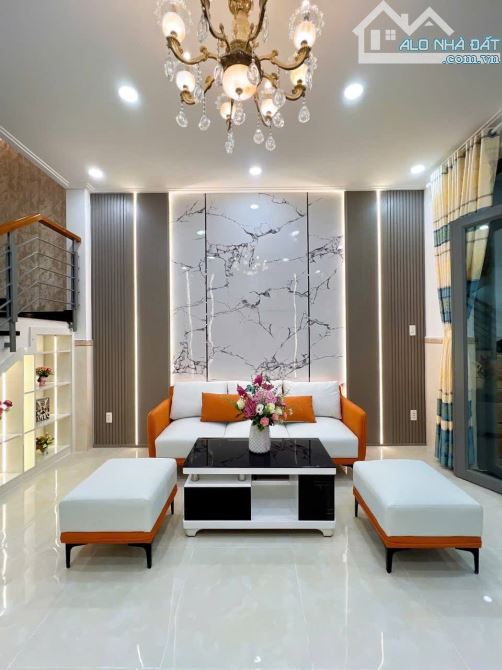 SIÊU HÓT! PHƯƠNG CANH - NAM TỪ LIÊM - 48M2 - Ô TÔ - SỔ VUÔNG- CHỈ 6 TỶ 8 - 4