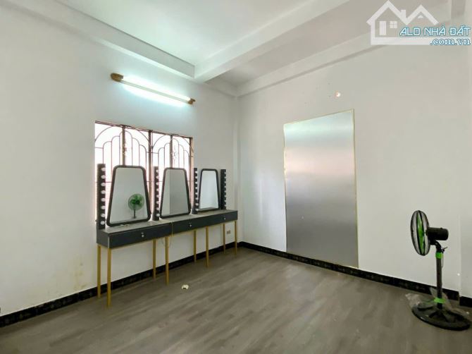 Bán nhà 3 lầu mặt tiền Cách Mạng Tháng 8, gần nhà thiếu Nhi, Biên Hòa, 66m2, giá 11 tỷ 500 - 3