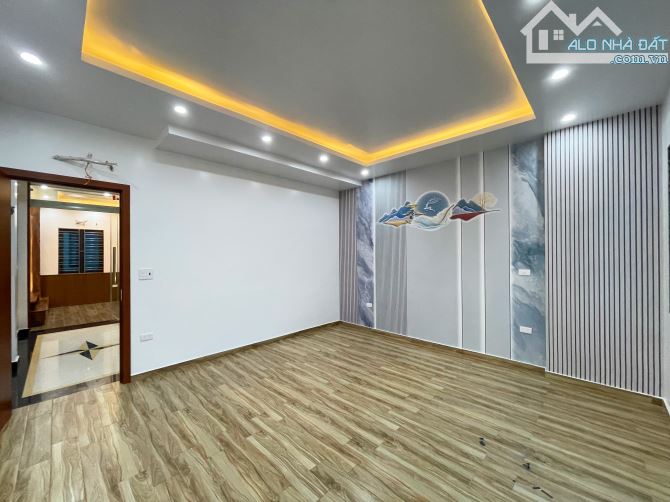 Nhà 4 tầng xây mới phân lô Văn Cao - 52.8m2 ngang 4.8m - Đường 7m - 3