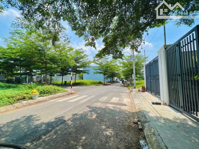 12 NỀN  ĐẤT F0 chỉ từ 500 triệu có ngay nền ĐẤT thổ cư Sổ riêng ngay gần CẦU HOÁ AN BH - 3