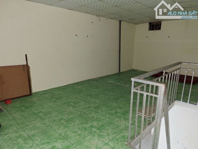 CHỦ GẤP BÁN NHÀ C4 KHU TÂN QUÝ, 70M2, HẺM NHỰA OTO VI VU, 5.5 TỶ - 3
