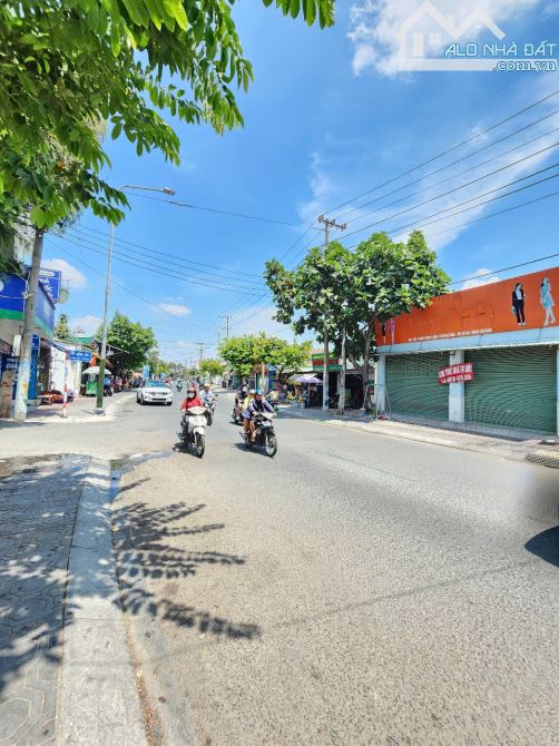 Bán nhà cấp 4 (5x23m), mặt tiền Trần Hưng Đạo p. Đông Hòa, đang thuê 12tr/th - 3