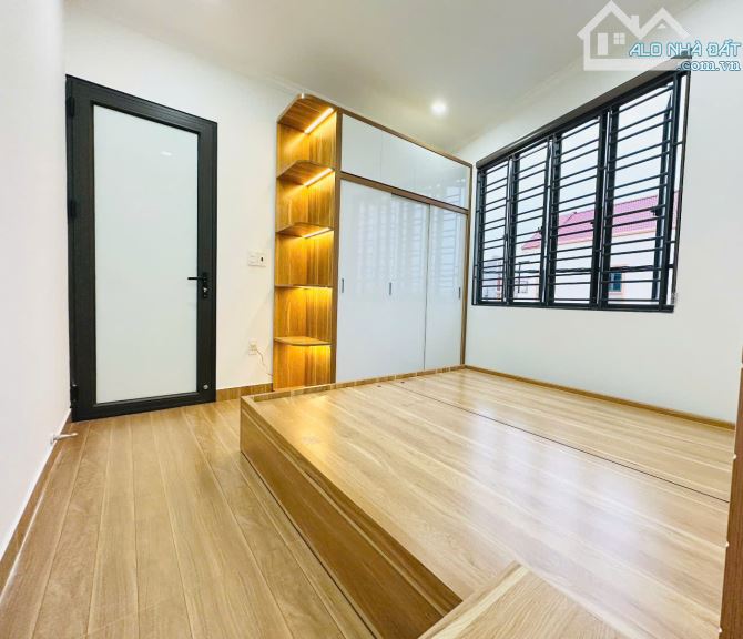 NHÀ 3 TẦNG - XÂY ĐỘC LẬP - ĐƯỜNG Ô TÔ - KINH DOANH TỐT - TẠI PHƯƠNG KHÊ - 3