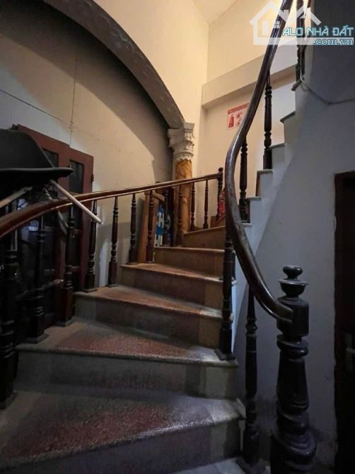 BÁN NHÀ PHỐ NGỌC KHÁCH DT50M, 5T, 6MT, 16,5 TỶ. - 3
